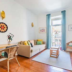 https://conde-3bdr-luxury.hotels-lisbon-portugal.com