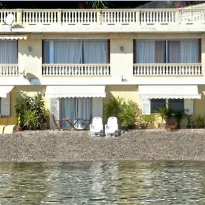 https://apartment-on-the-beach.fr-provencehotel.com