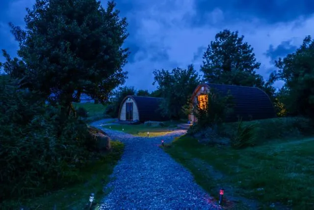 Luxury tent Farmyard Lane Glamping Hotel Killarney Ireland