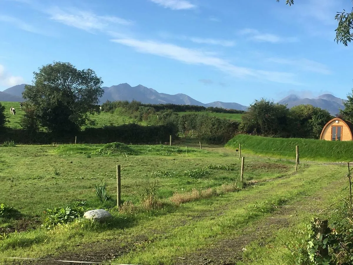 Luxury tent Farmyard Lane Glamping Hotel Killarney